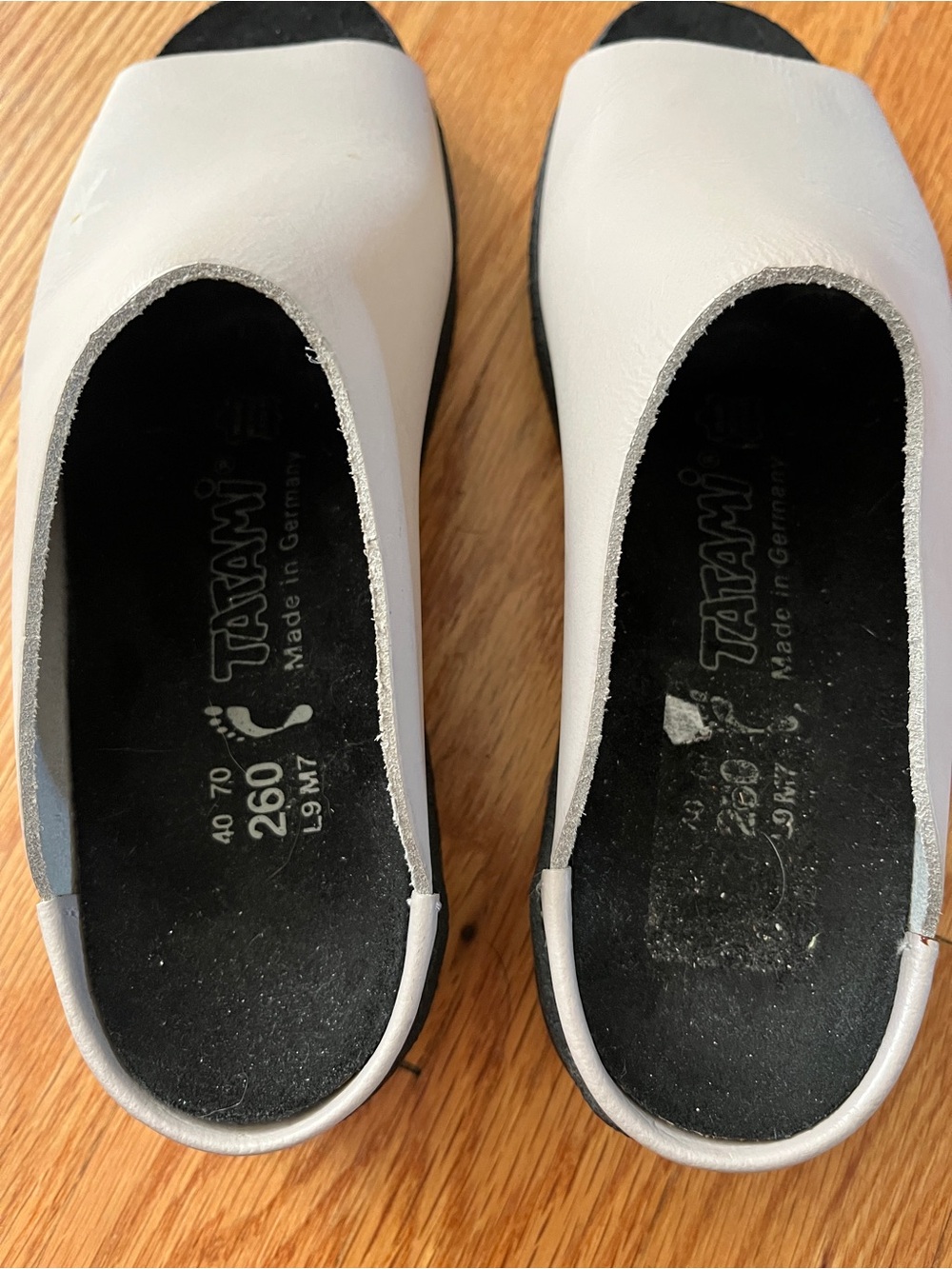 Birkenstock Women's Light Gray Open-Toe Slide Sandals - Picture 3 of 3